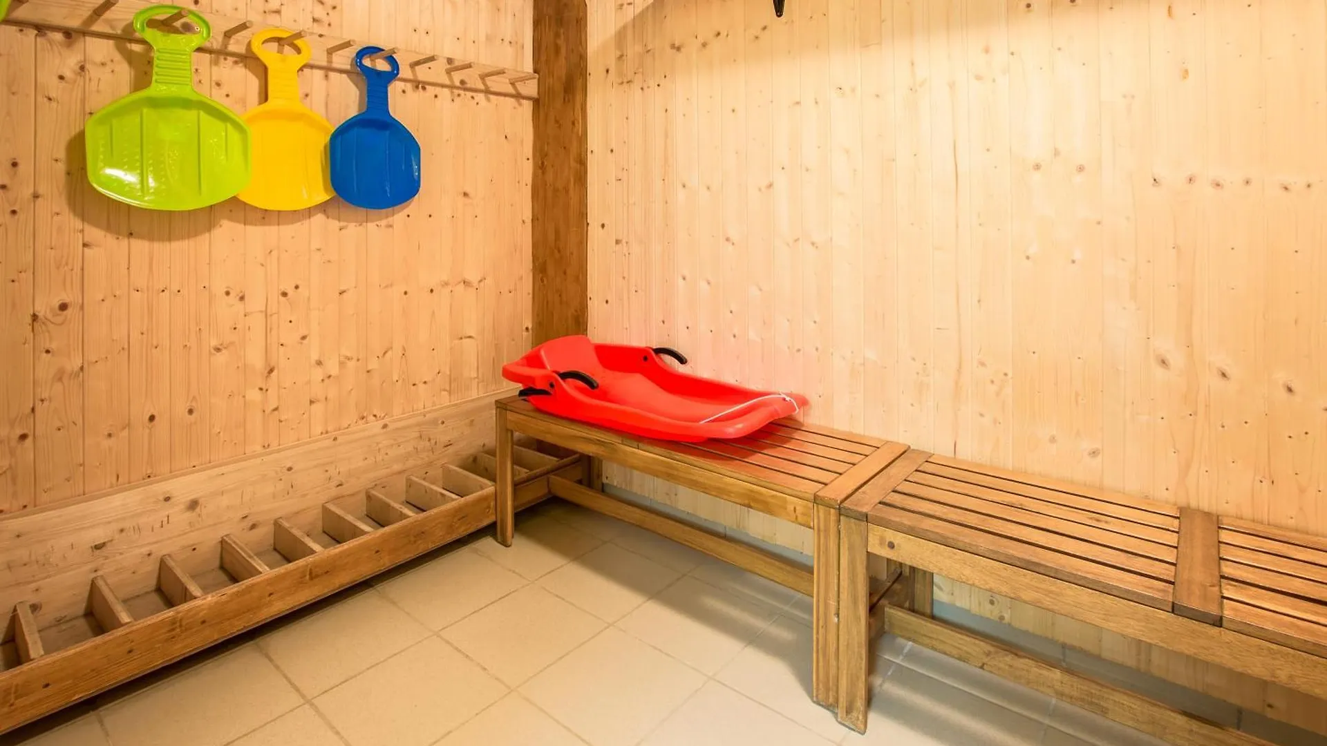 Simply Morzine - Chalet Central