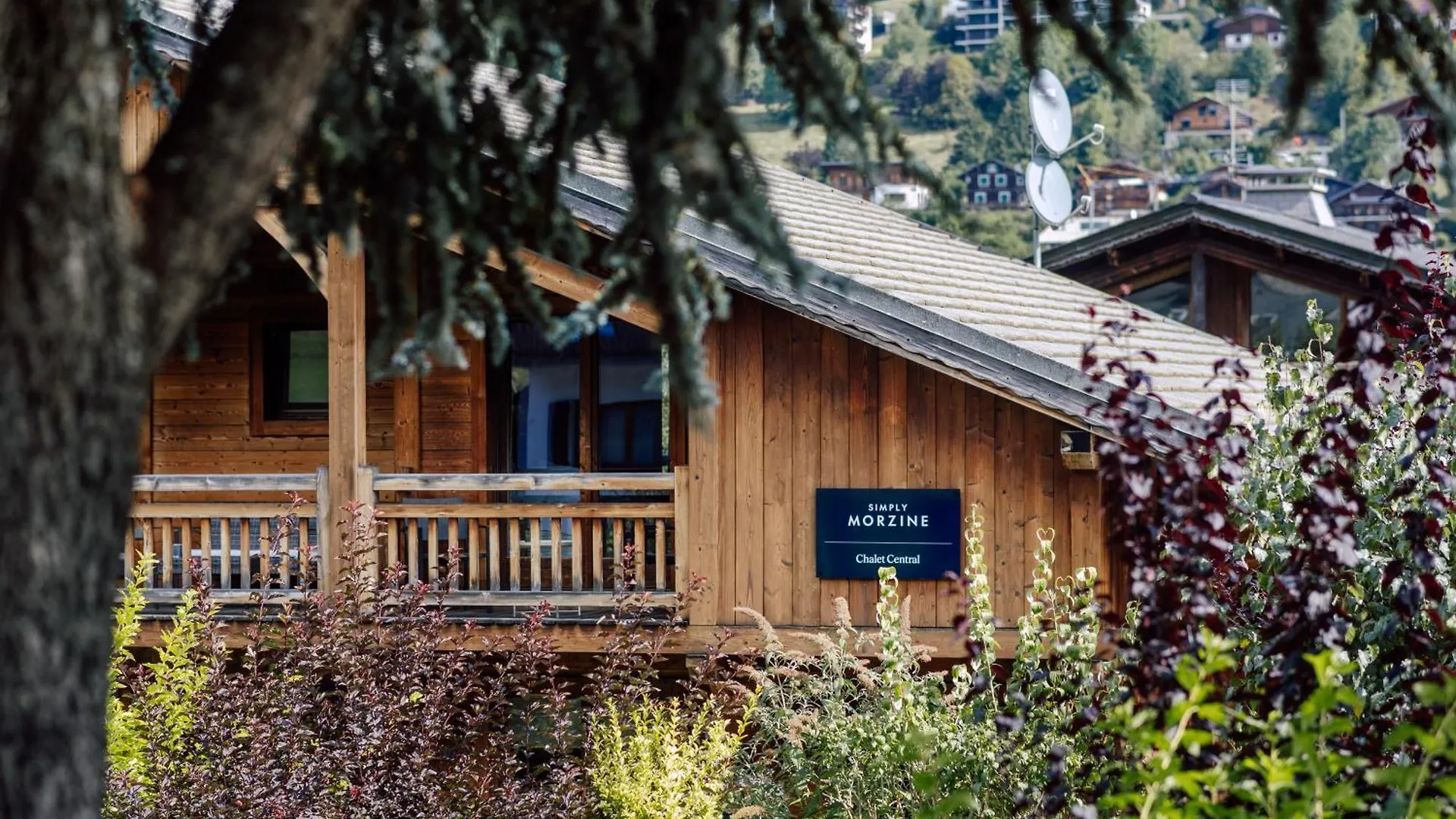 Simply Morzine - Chalet Central 0*,